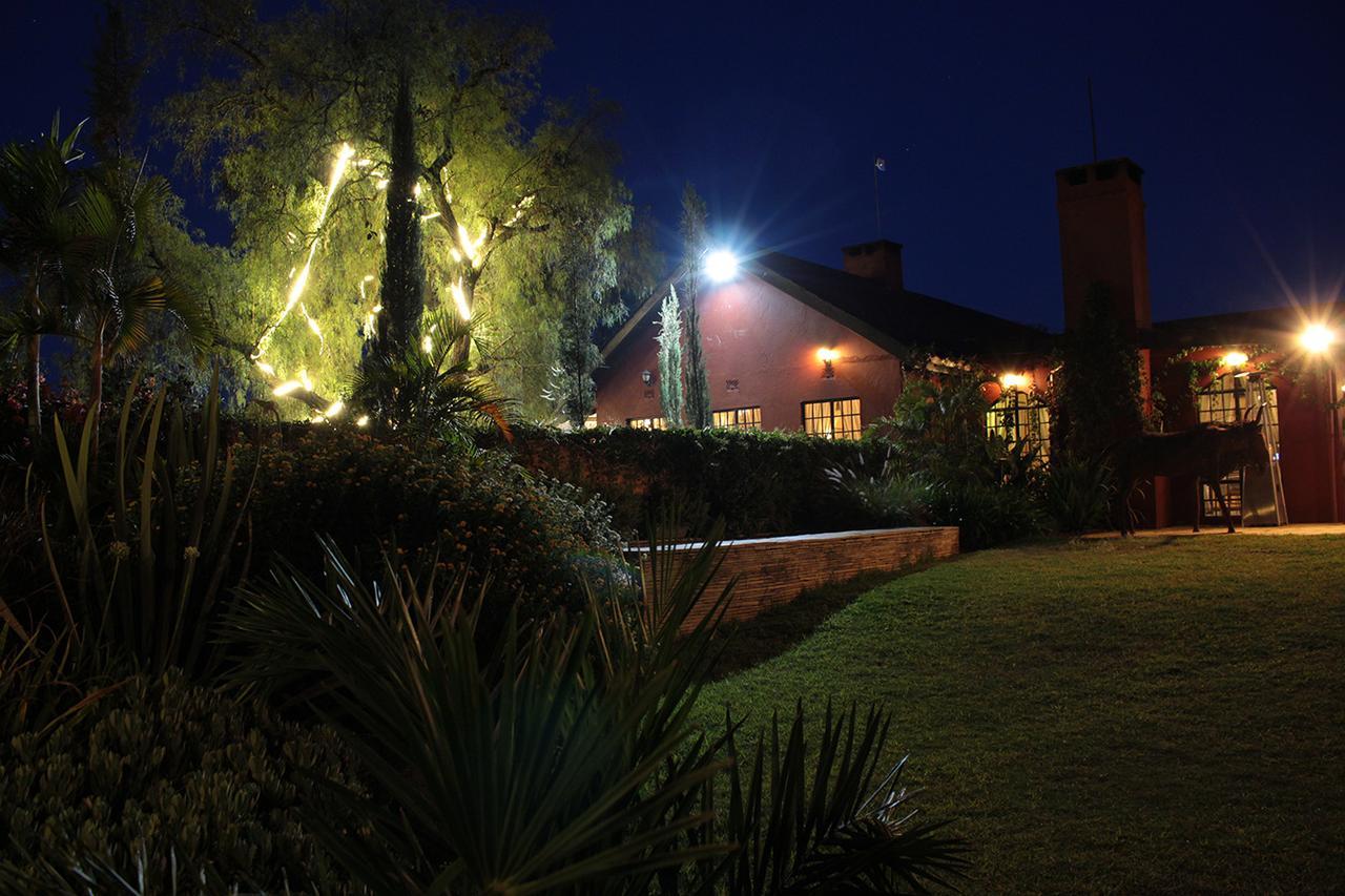 Le Rustique Hotel Nanyuki Luaran gambar