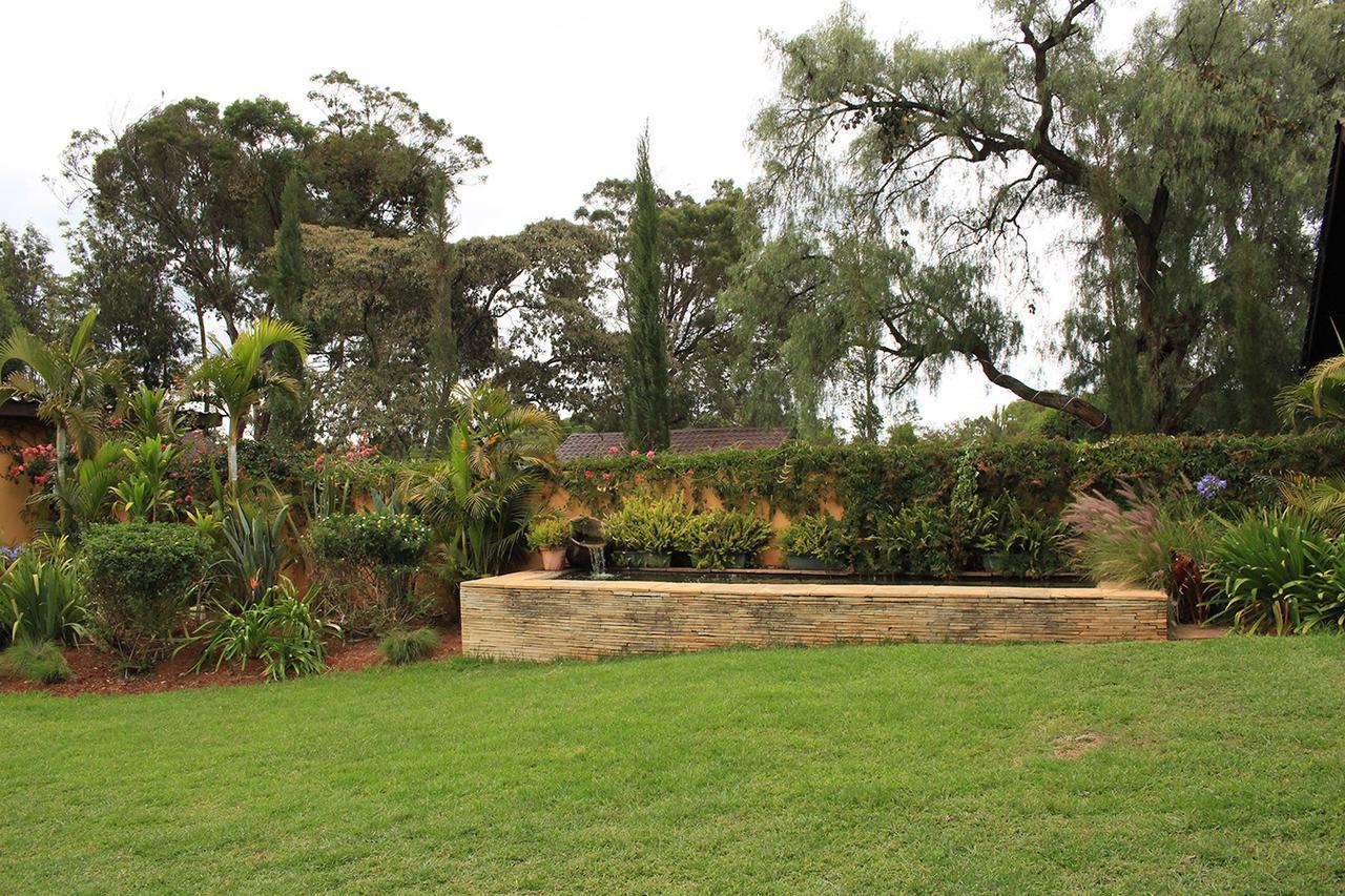 Le Rustique Hotel Nanyuki Luaran gambar